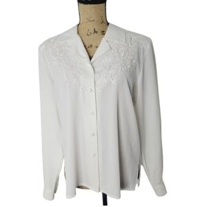 Liz Baker White Floral Embroidery Monochromatic Button Down Shirt